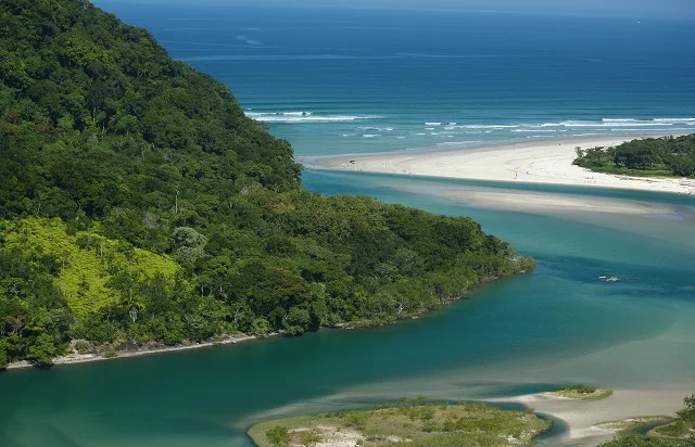 Praia de Guaratuba, Bertioga - Litoral Norte de São Paulo