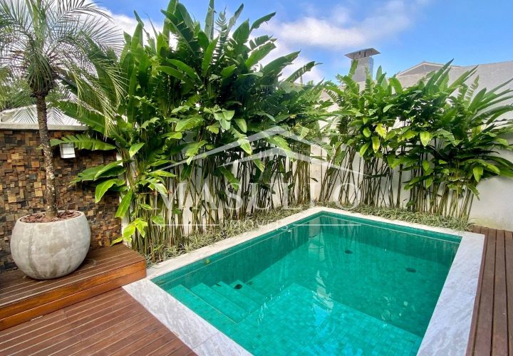 Casa com piscina privativa a venda na Praia de maresias