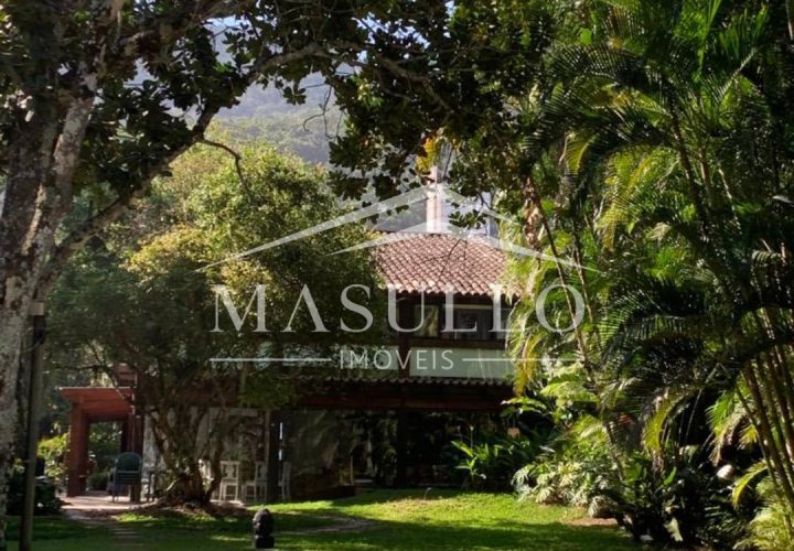 Terreno à venda na Praia de Maresias