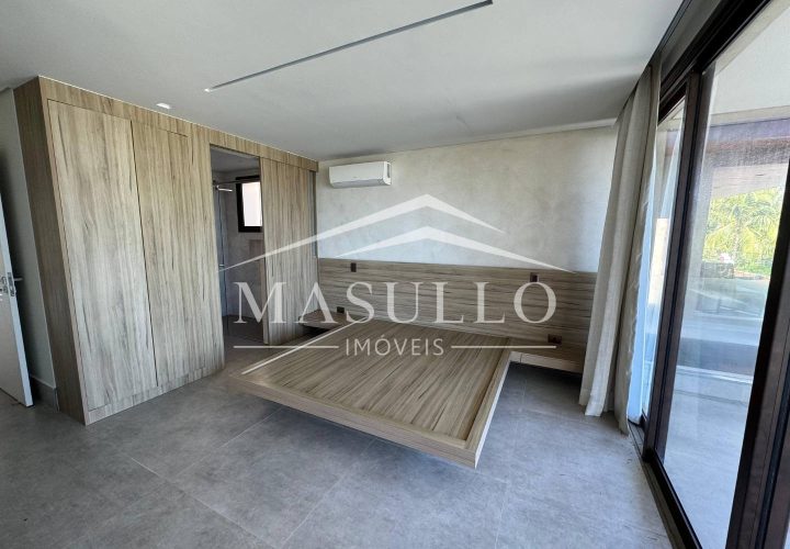 Casa pé na areia a venda na praia de maresias