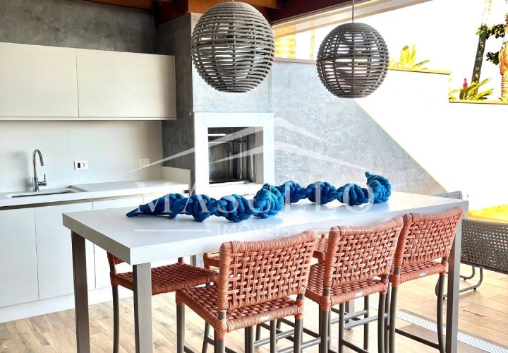 Casa a venda pé na areia na praia de Juquehy
