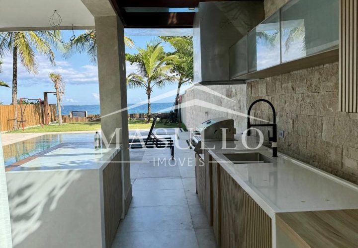 Casa pé na areia a venda na praia de maresias
