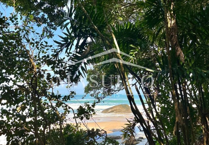 Casa pé na areia a venda na Praia de Maresias