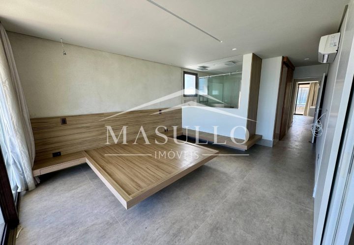 Casa pé na areia a venda na praia de maresias