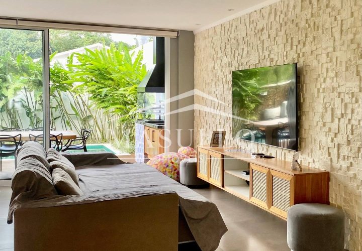 Casa com piscina privativa a venda na Praia de maresias