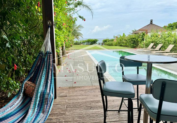Casa pé na areia a venda na Praia de Maresias