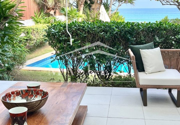 Casa pé na areia a venda na praia de juquehy