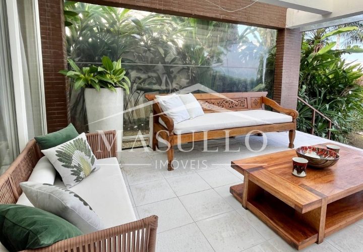 Casa pé na areia a venda na praia de juquehy
