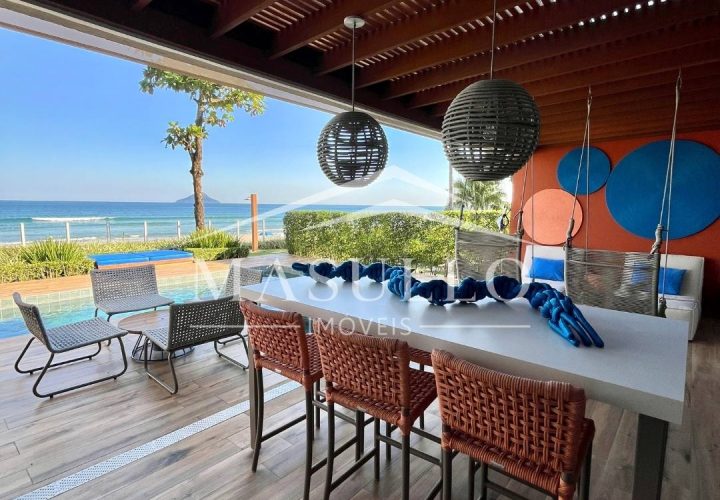 Casa a venda pé na areia na praia de Juquehy