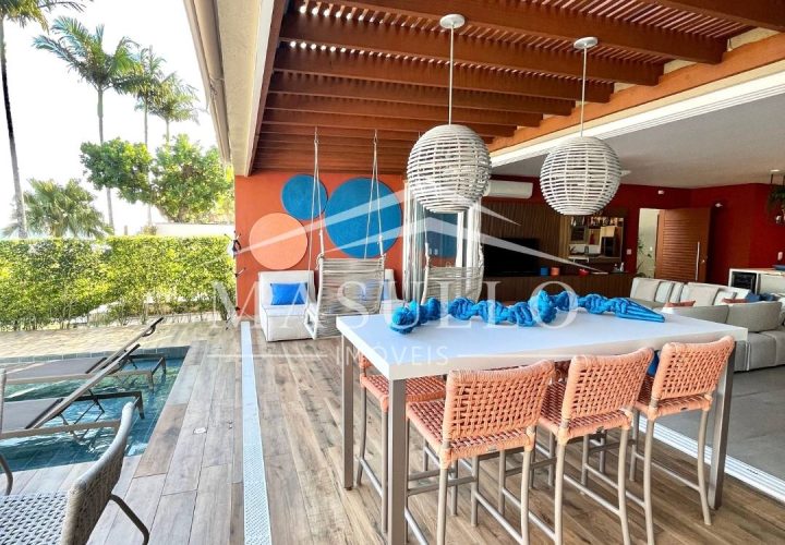 Casa a venda pé na areia na praia de Juquehy