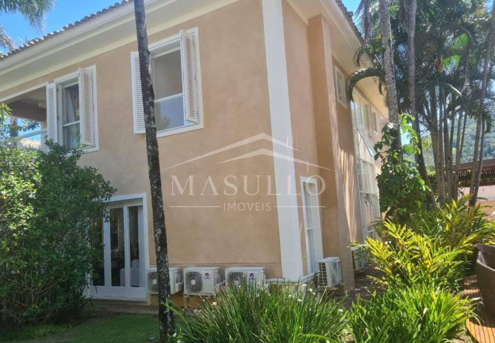 Casa vista mar em condomínio pé na areia a venda na praia de Maresias