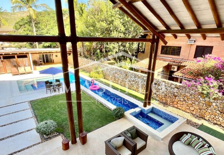 Casa à venda na Praia de Paúba