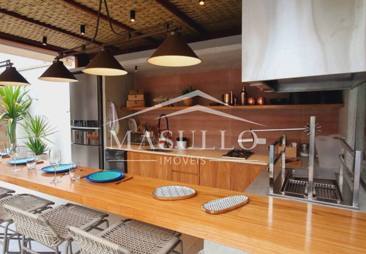 Casa em condomínio pé na areia à venda na Praia de Maresias