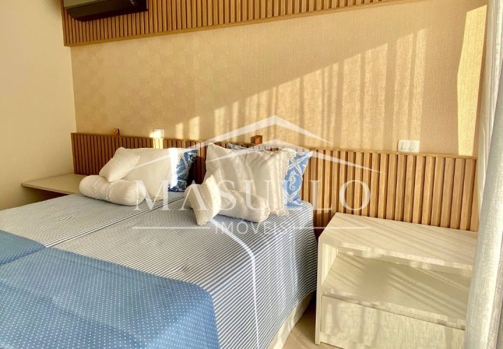 Casa em condomínio pé na areia a venda na Praia de Maresias