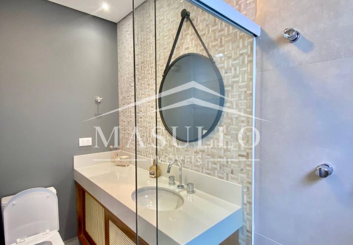 Casa com piscina privativa a venda na Praia de maresias