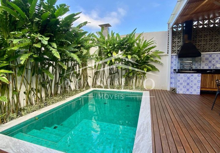 Casa com piscina privativa a venda na Praia de maresias