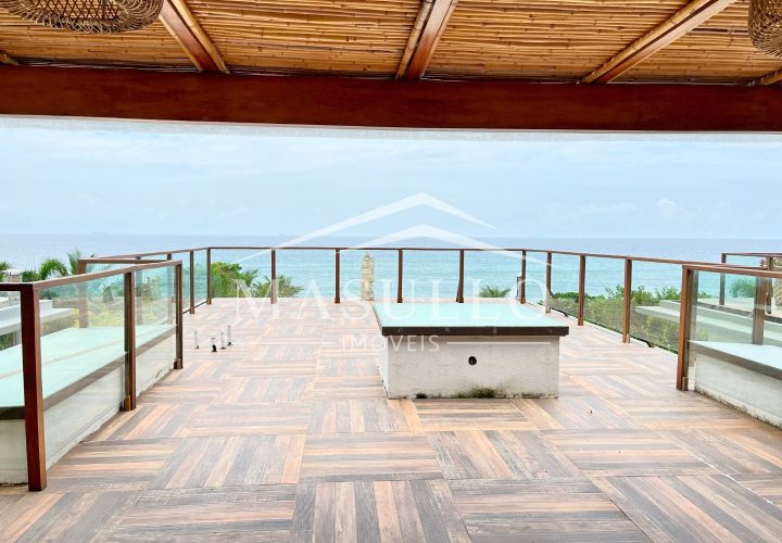 Casa pé na areia a venda na Praia de Maresias