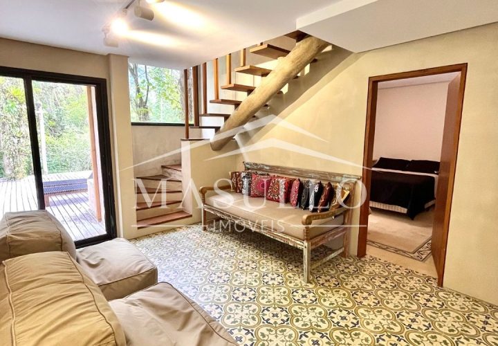 Casa a venda condomínio Anoman na praia de maresias