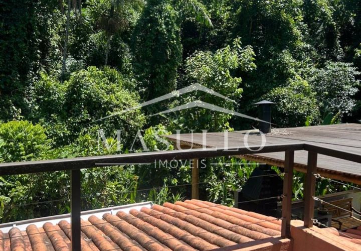 Casa com 4 suítes em condomínio fechado à venda na Praia de Maresias