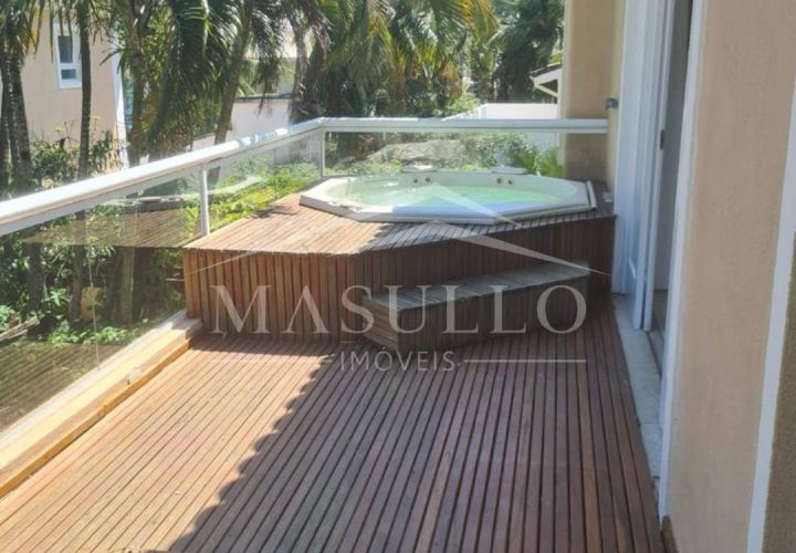 Casa vista mar em condomínio pé na areia a venda na praia de Maresias