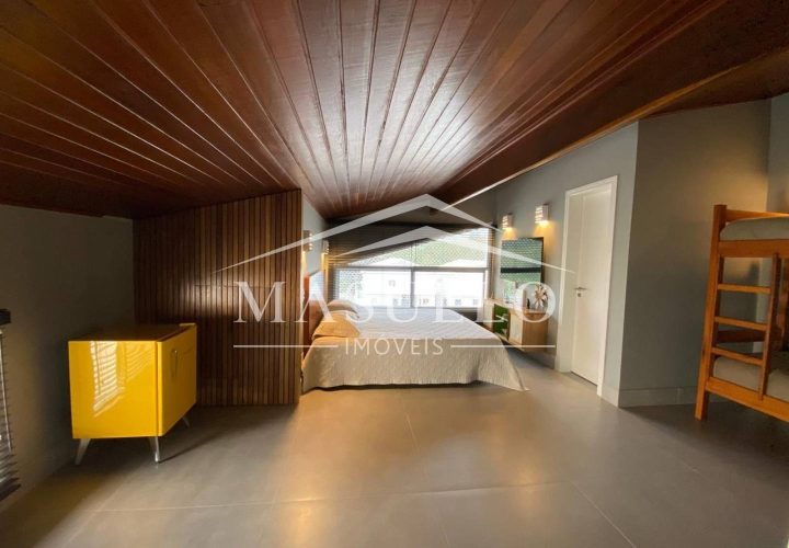 Casa com piscina privativa a venda na Praia de maresias
