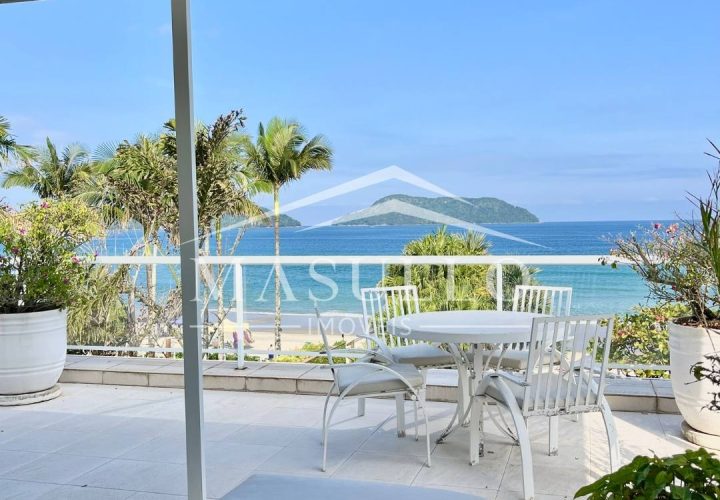 Casa pé na areia a venda na praia de juquehy
