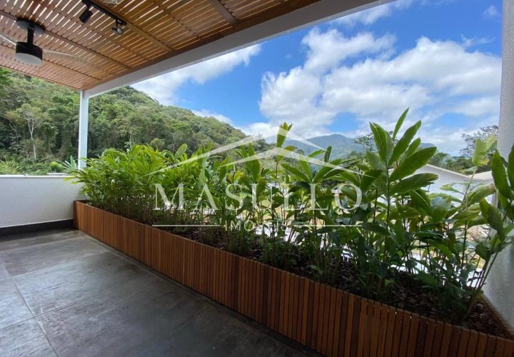 Casa com piscina privativa a venda na Praia de maresias