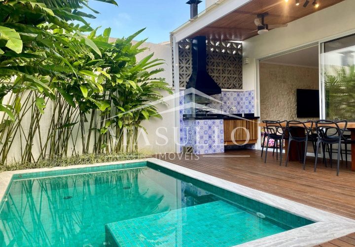 Casa com piscina privativa a venda na Praia de maresias