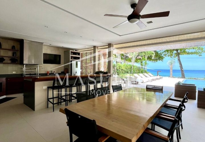 Casa Pé na Areia Maresias a venda