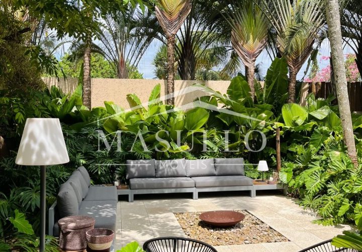 Casa a venda condomínio Anoman na praia de maresias