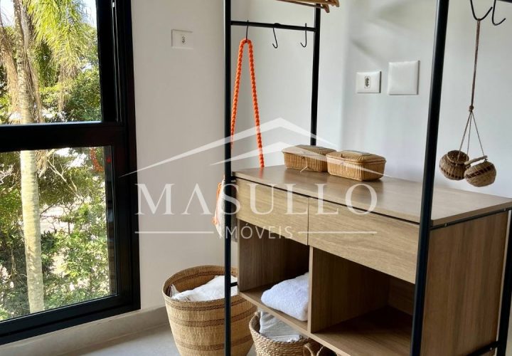 Casa pé na areia a venda na Praia de Maresias