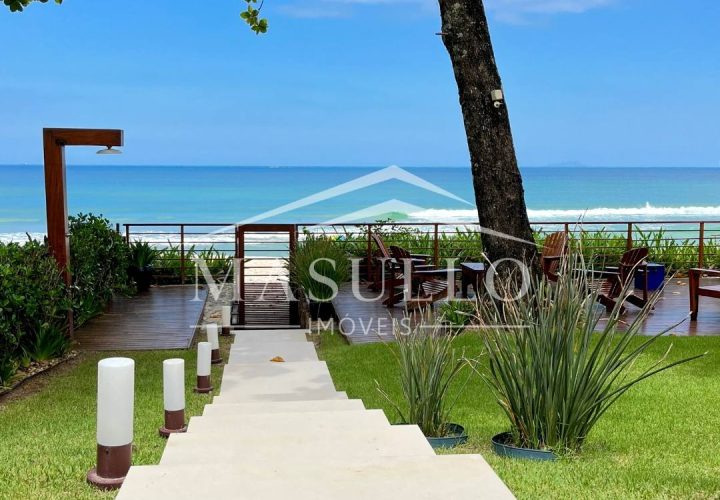 Casa Pé na Areia Maresias a venda