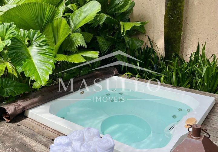 Casa a venda condomínio Anoman na praia de maresias