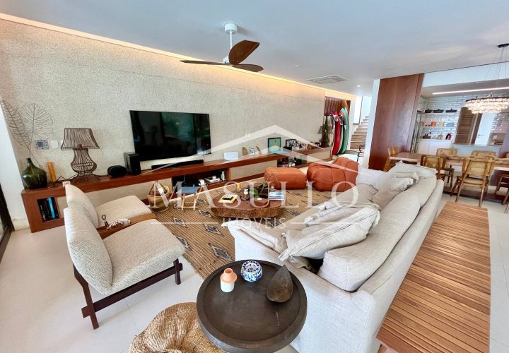 Casa pé na areia a venda na praia de maresias