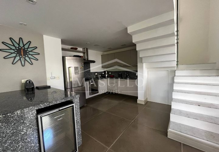 Casa pé na areia a venda na praia de Maresias