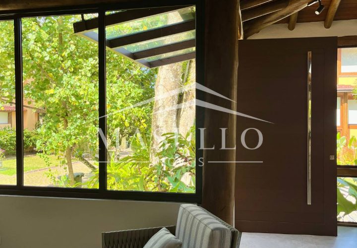 Casa Africa Masullo Imóveis venda praia de Maresias