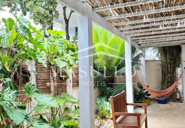 Casa Pé na Areia Maresias a venda