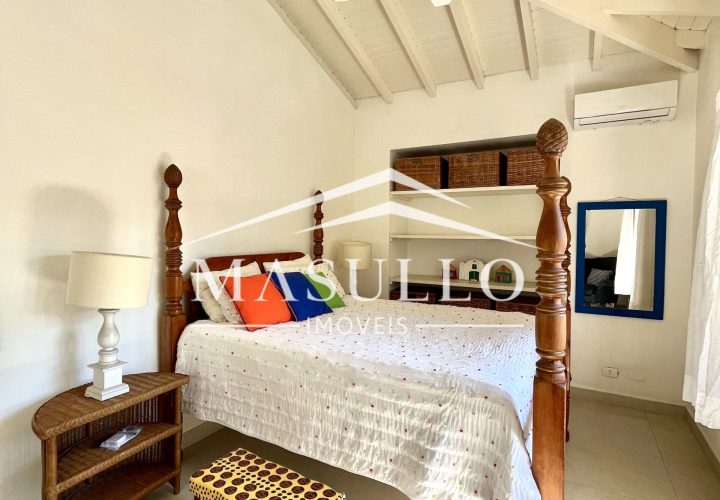 Casa a venda com 4 Suites na praia de maresias
