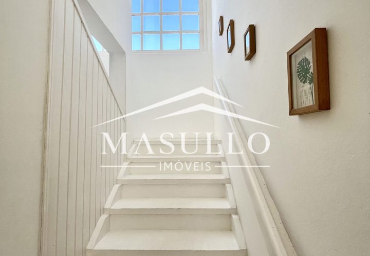 Casa a venda com 4 Suites na praia de maresias