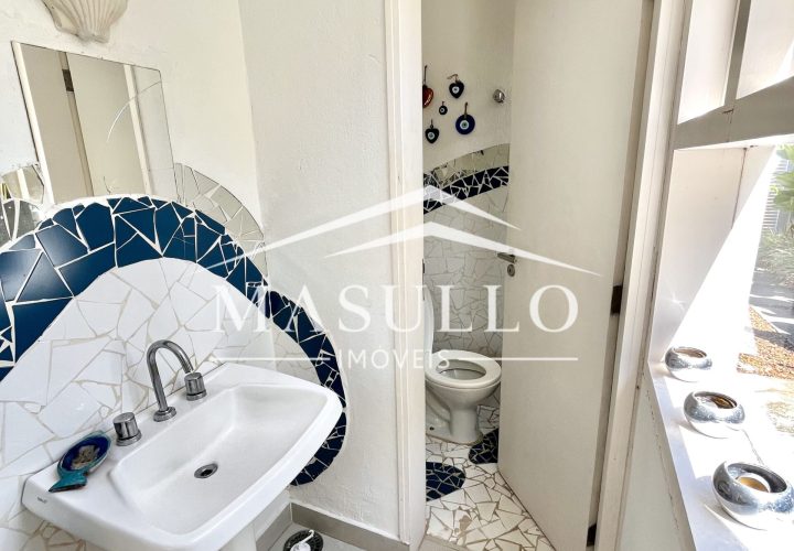Casa a venda com 4 Suites na praia de maresias