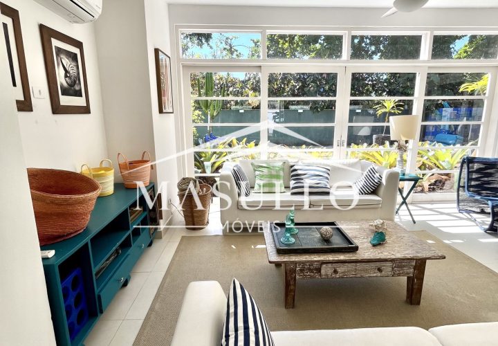 Casa a venda com 4 Suites na praia de maresias