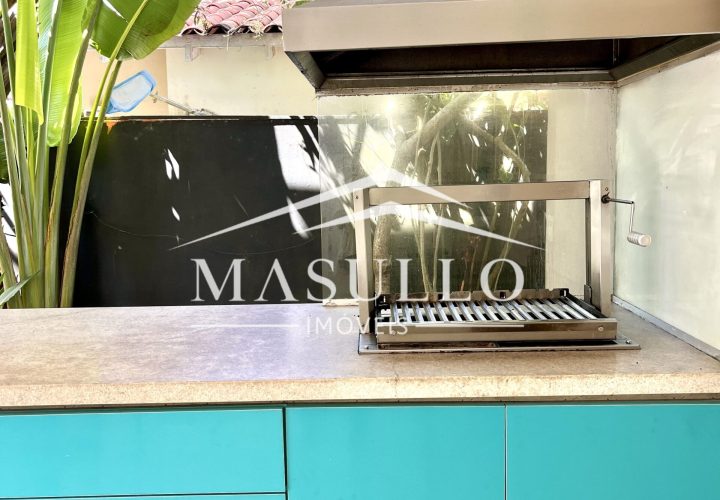 Casa a venda com 4 Suites na praia de maresias