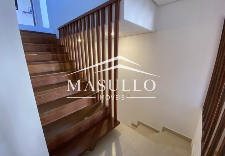 Casa a venda com seis quartos em Condominio fechado Maresias