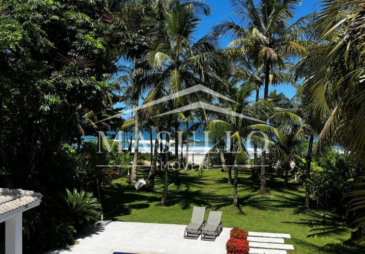 Casa pé na areia a venda na praia de maresias