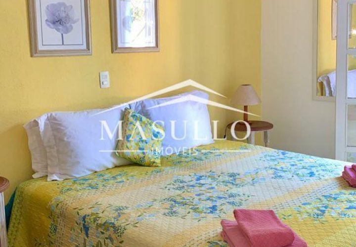 Casa com 4 suítes a venda na Praia de Maresias